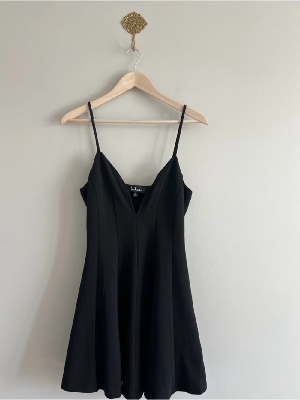 Lulus Black Skater Mini Dress M Fit & Flare Adjustable Straps Night Out